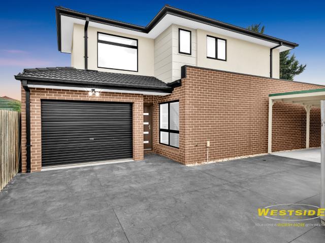 Townhouse for sale in Camerons Creek, Victoria