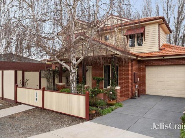 House for sale in Fairfield, Melbourne