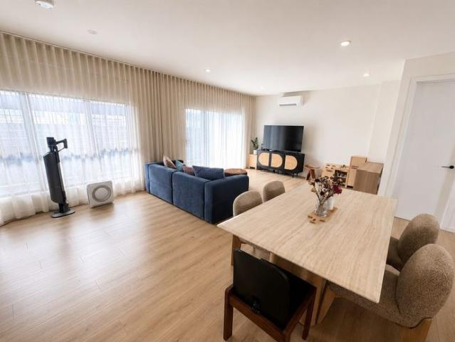 Townhouse for rent in Camerons Creek, Victoria