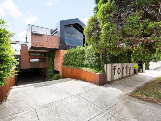 Townhouse for sale in Camerons Creek, Victoria
