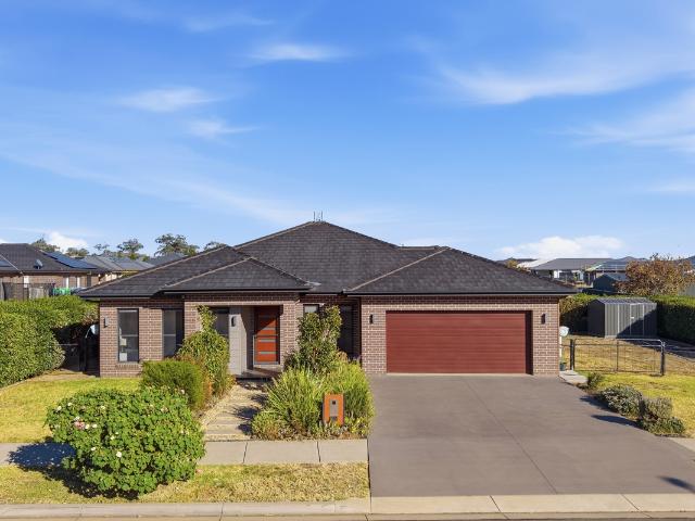 House for sale in Piallamore, New South Wales