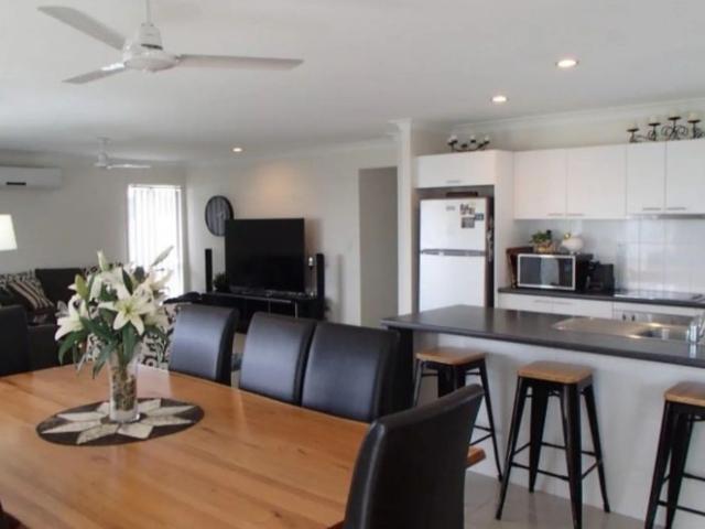 House for rent in Mount Low, Queensland