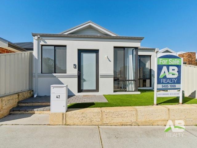 House for sale in Hocking, Western Australia