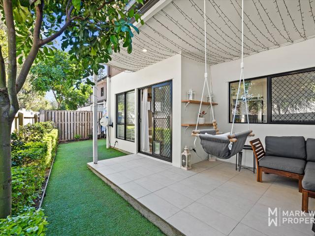 Townhouse for sale in Toombul, Queensland