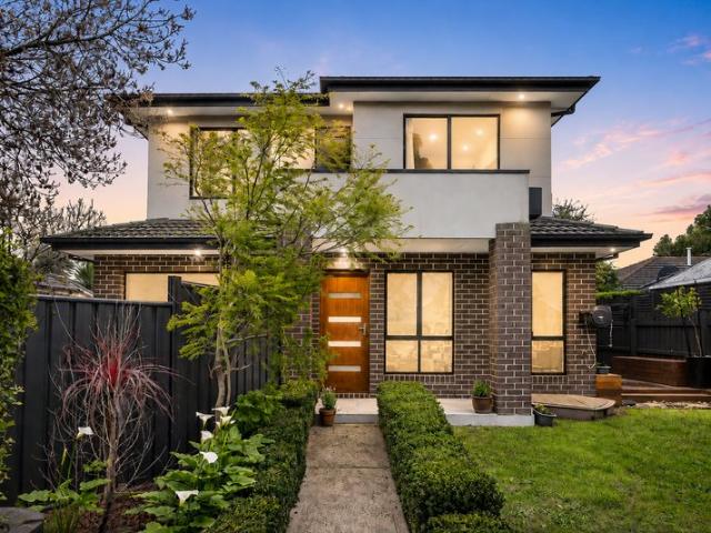 Townhouse for sale in Camerons Creek, Victoria