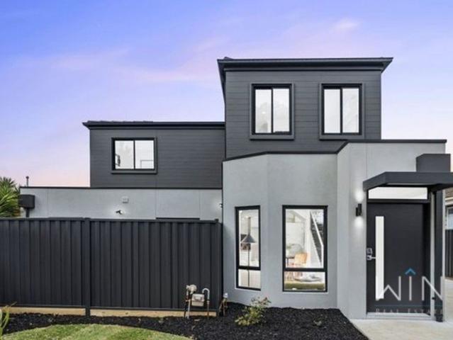 Townhouse for rent in Dandenong North, Melbourne