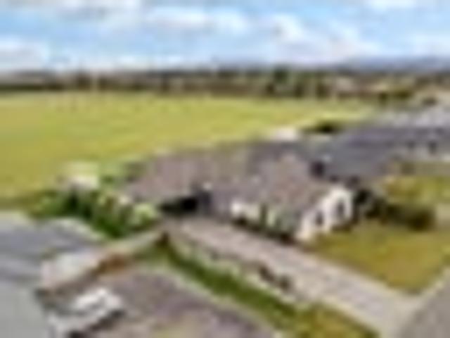 House for sale in Charing Cross, Canterbury