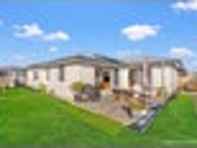 House for sale in Chaslands, Canterbury