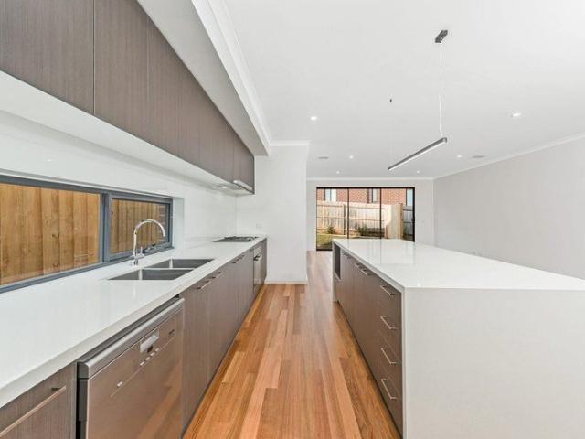 Townhouse for rent in Camerons Creek, Victoria