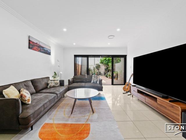 Townhouse for sale in Sydney, New South Wales