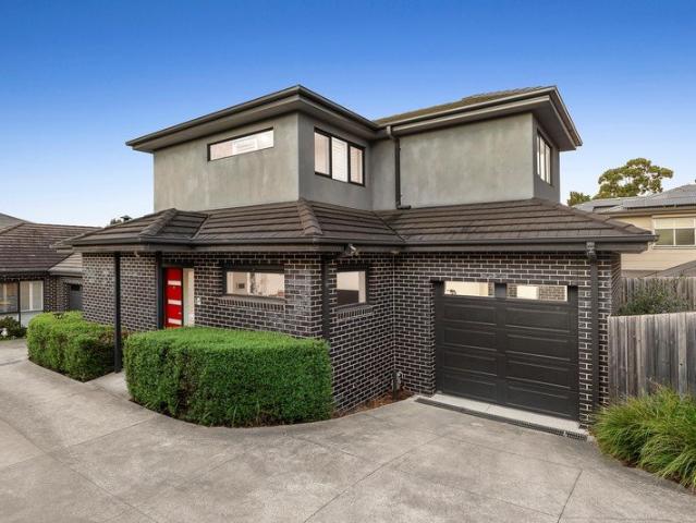 Townhouse for sale in Camerons Creek, Victoria