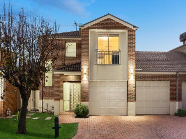 Townhouse for sale in Camerons Creek, Victoria