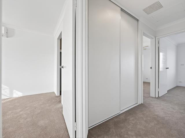 House for sale in Hocking, Western Australia