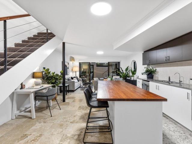 Apartment for sale in Subiaco Po, Western Australia