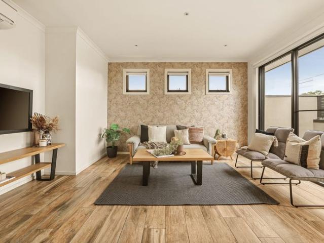 Townhouse for rent in Camerons Creek, Victoria