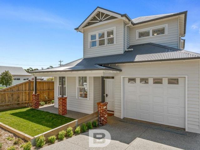 House for sale in Woodend, Victoria
