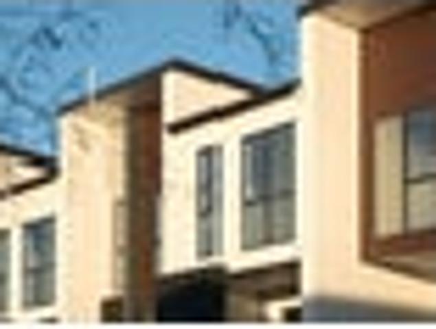 Townhouse for sale in Paremoremo, Oroua County