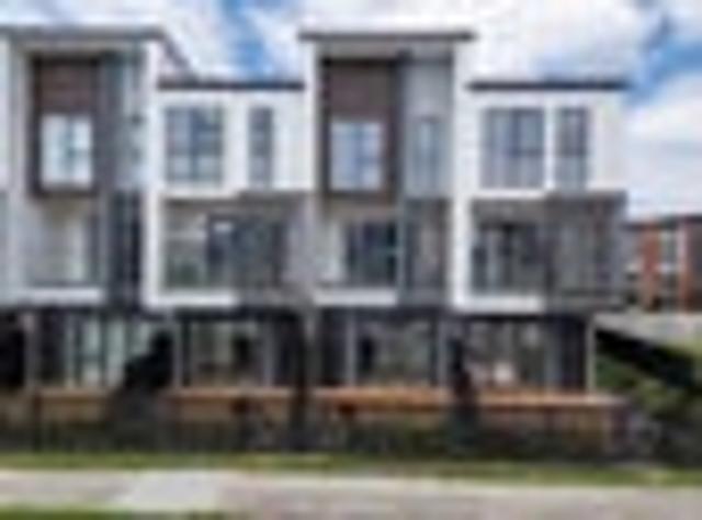 Townhouse for sale in Paremoremo, Oroua County