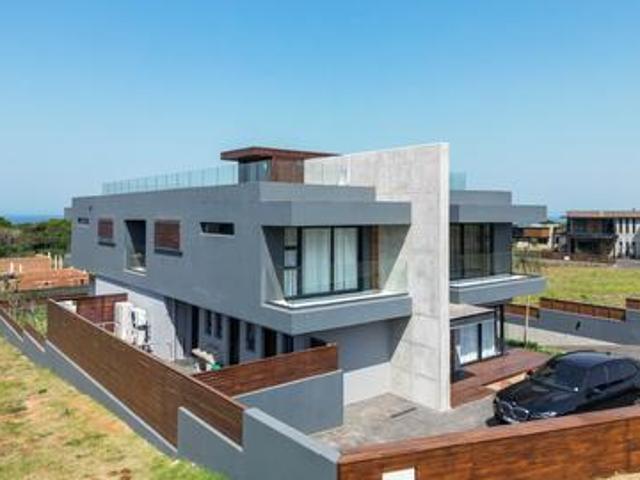 House for sale in Umhlanga, Kwazulu-natal
