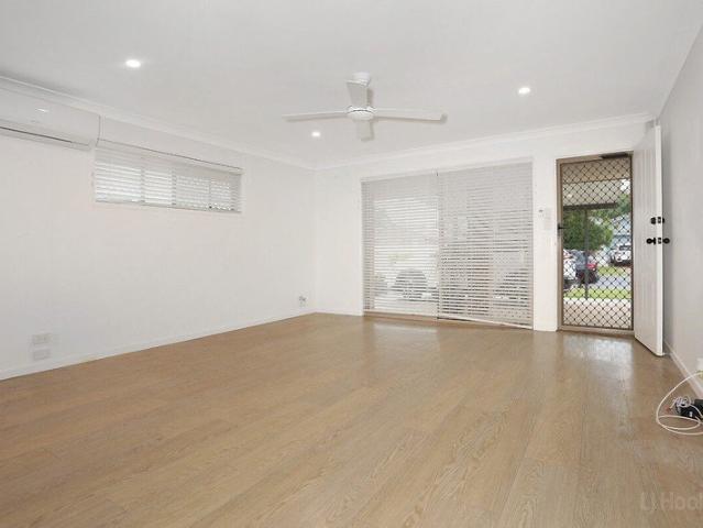 Duplex for sale in Fernbrook, Queensland