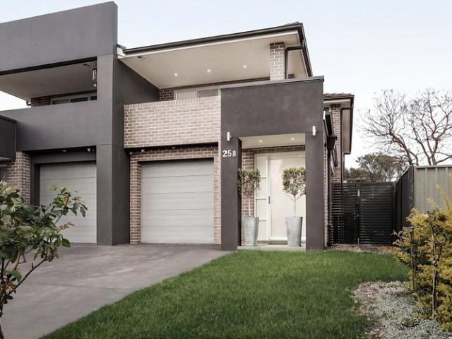 Duplex for rent in Sydney, New South Wales