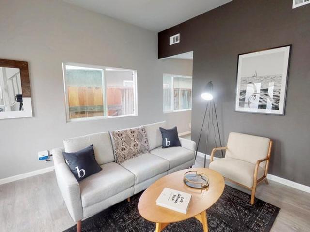 Room for rent in Palo Alto, California