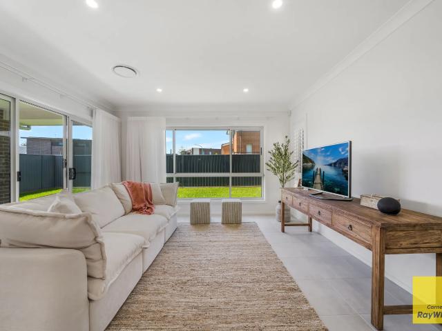 House for rent in Austral, Sydney