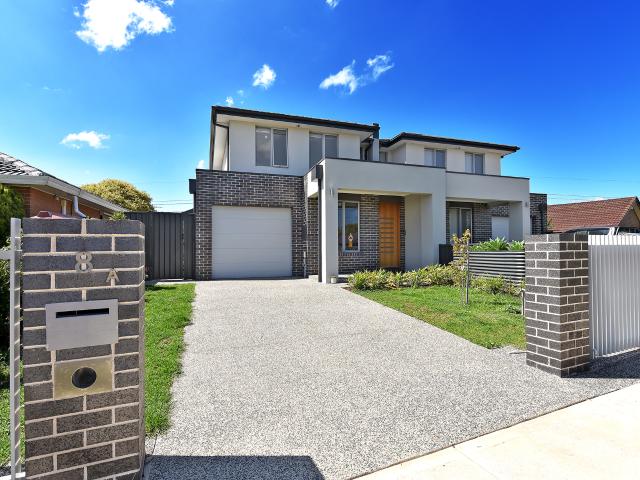 House for rent in Keilor East, Victoria
