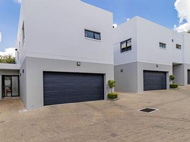 Townhouse for sale in Alexandra, Gauteng