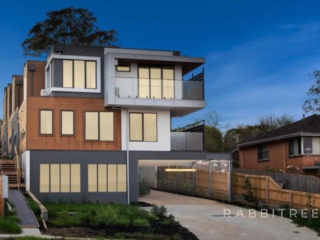 Townhouse for sale in Camerons Creek, Victoria