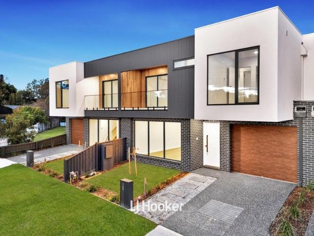 Townhouse for sale in Berwick