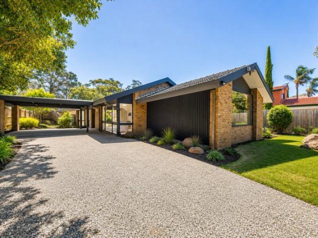 House for sale in Wheelers Hill, Melbourne