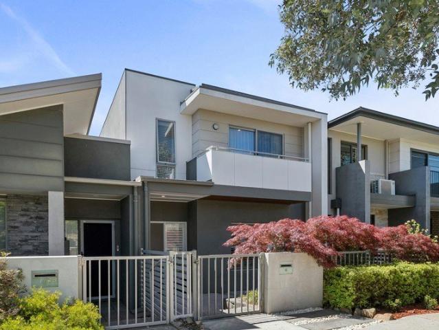 Townhouse for sale in Googong, Queanbeyan-Palerang Regional Council