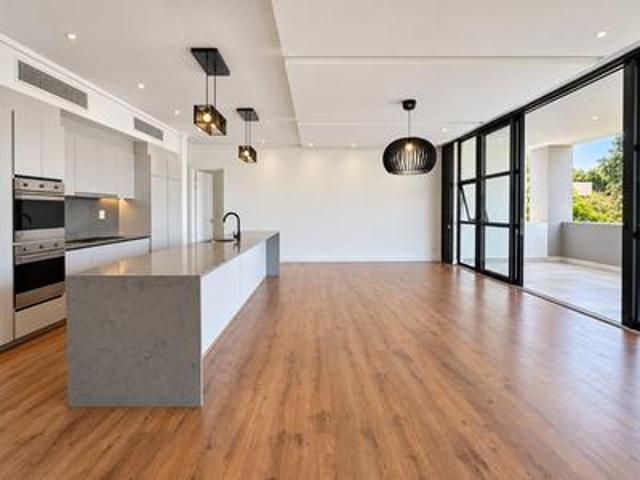 House for sale in Sandton, City of Johannesburg Metropolitan Municipality