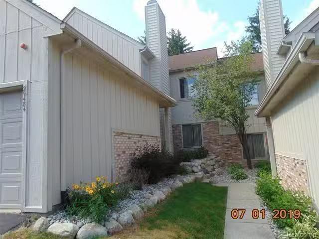 Condo for rent in Farmington