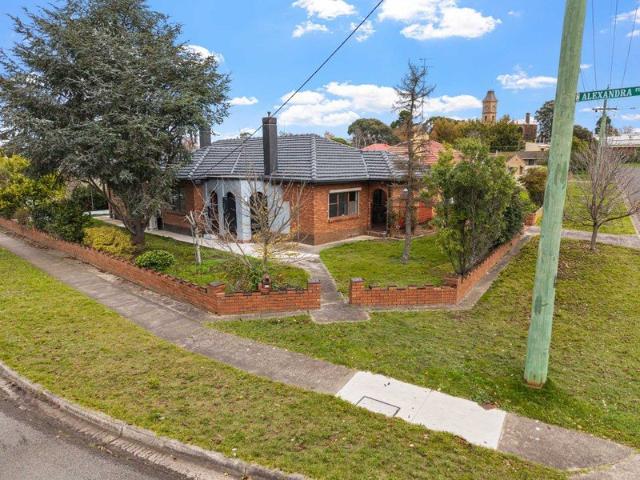 House for sale in Hamilton, Victoria