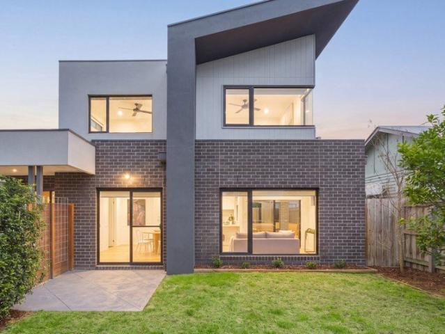 Townhouse for sale in Camerons Creek, Victoria