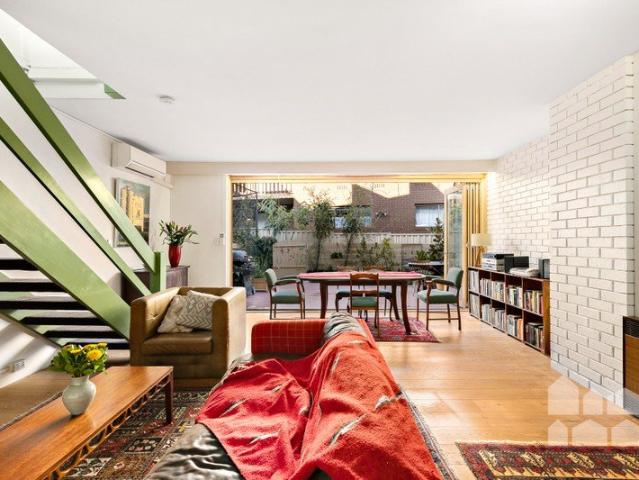 Townhouse for sale in Camerons Creek, Victoria
