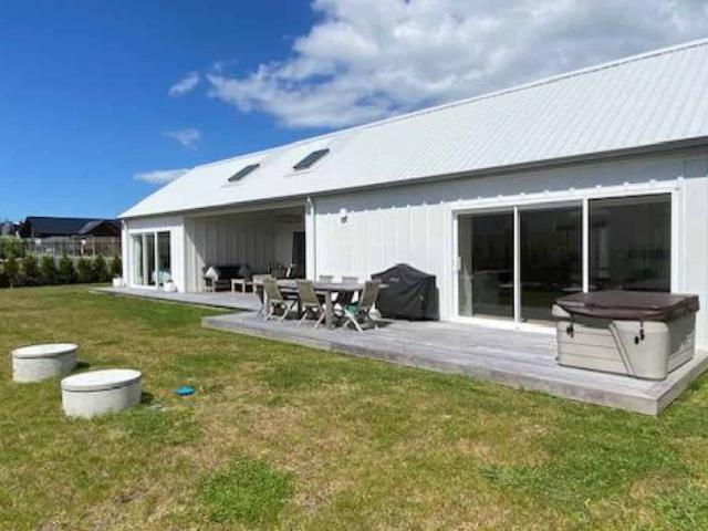 House for rent in Matakana, Auckland