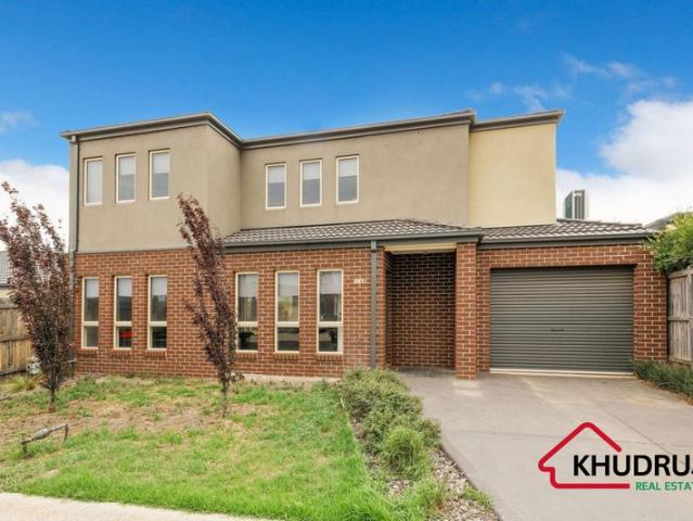 Townhouse for sale in Evadene, Melbourne