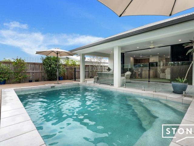 House for sale in Kewarra Beach, Queensland