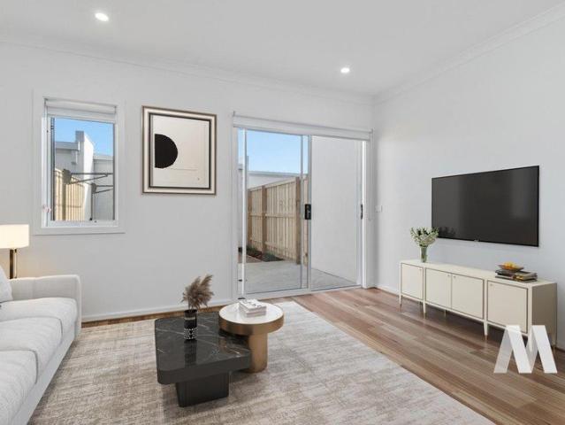 Townhouse for rent in Camerons Creek, Victoria
