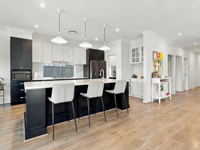 House for rent in Box Hill, Sydney