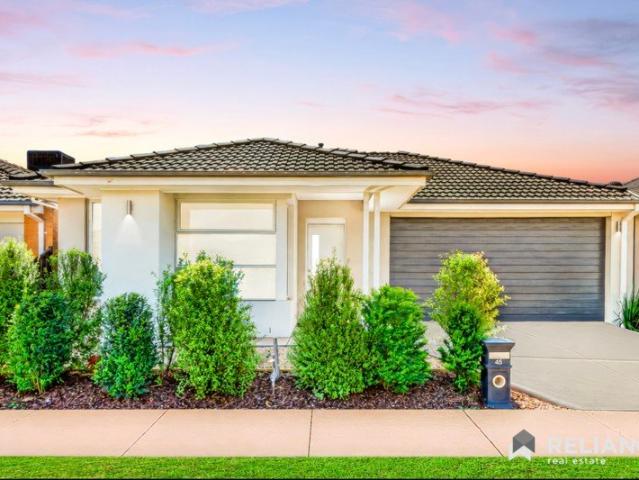 House for sale in Hillgrove, Melbourne