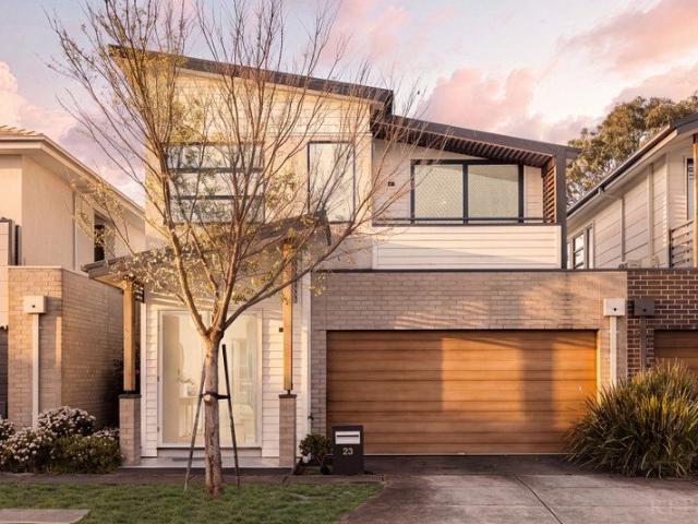 Townhouse for sale in Camerons Creek, Victoria
