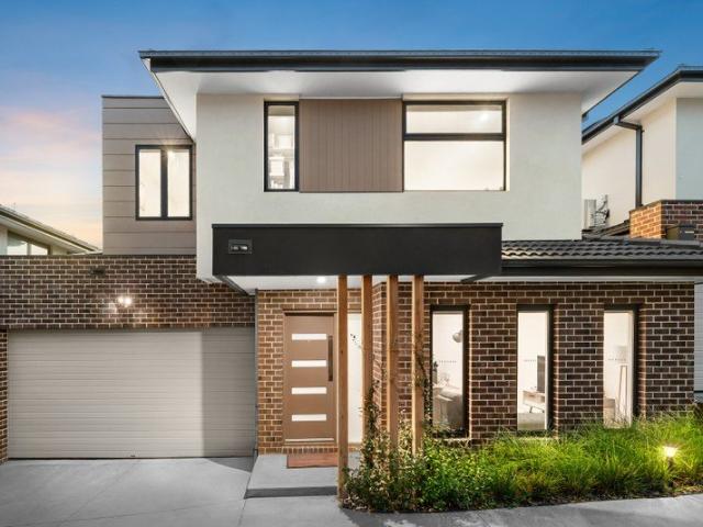 Townhouse for sale in Camerons Creek, Victoria
