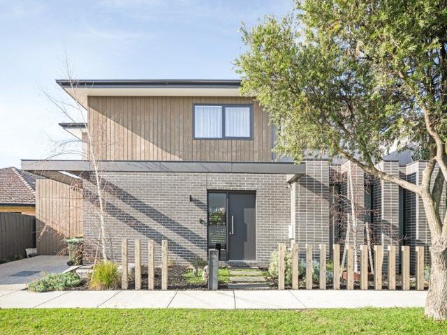 Townhouse for rent in Camerons Creek, Victoria