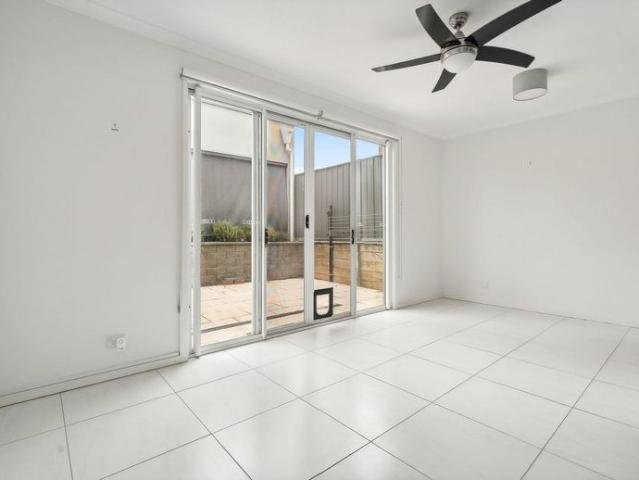 Townhouse for rent in Horseshoe Creek, South Australia
