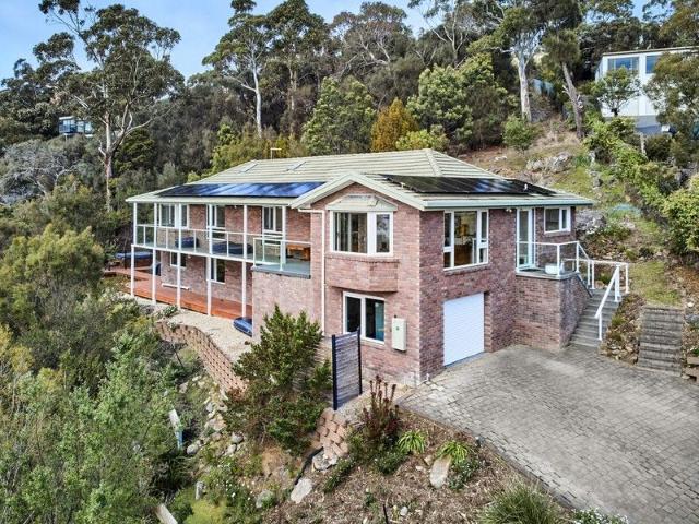 House for sale in Mount Nelson, Tasmania