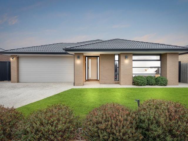 House for sale in Lovely Banks, Geelong